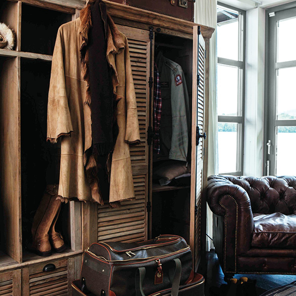 ELMWOOD klädskåp - Bild 2