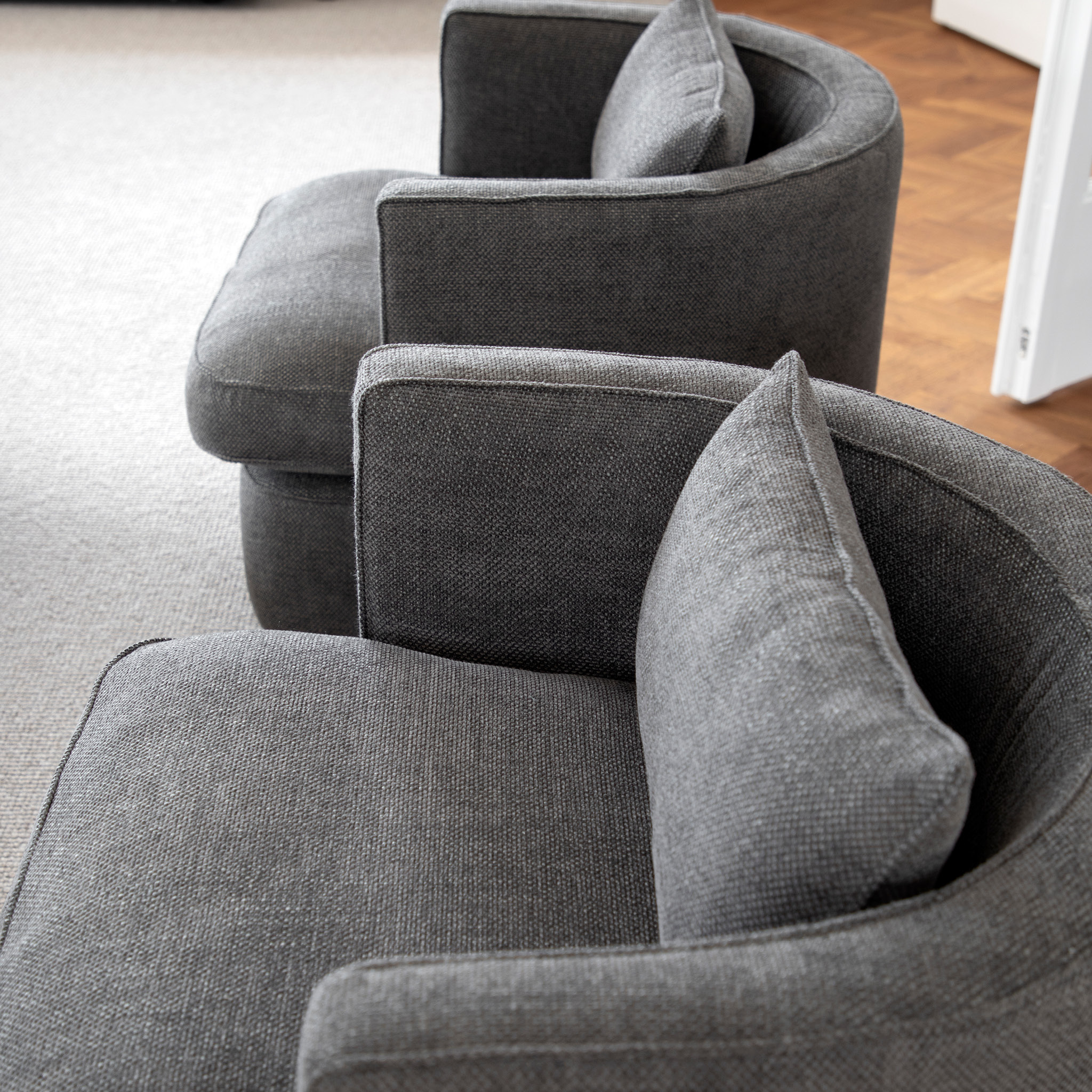 JOAN snurrbar tygfåtölj - Bild 6