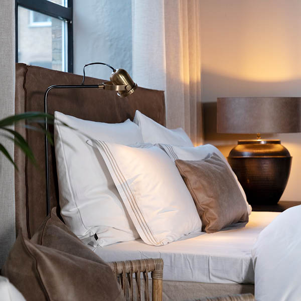 LAPEDONA Bordslampa - Bild 5