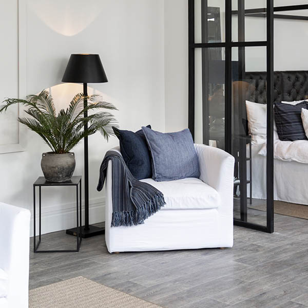 SANDRO pelarbord - Bild 3